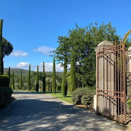 Maison Classee Sur Le Golfe De St Tropez 쎙뜨호뻬